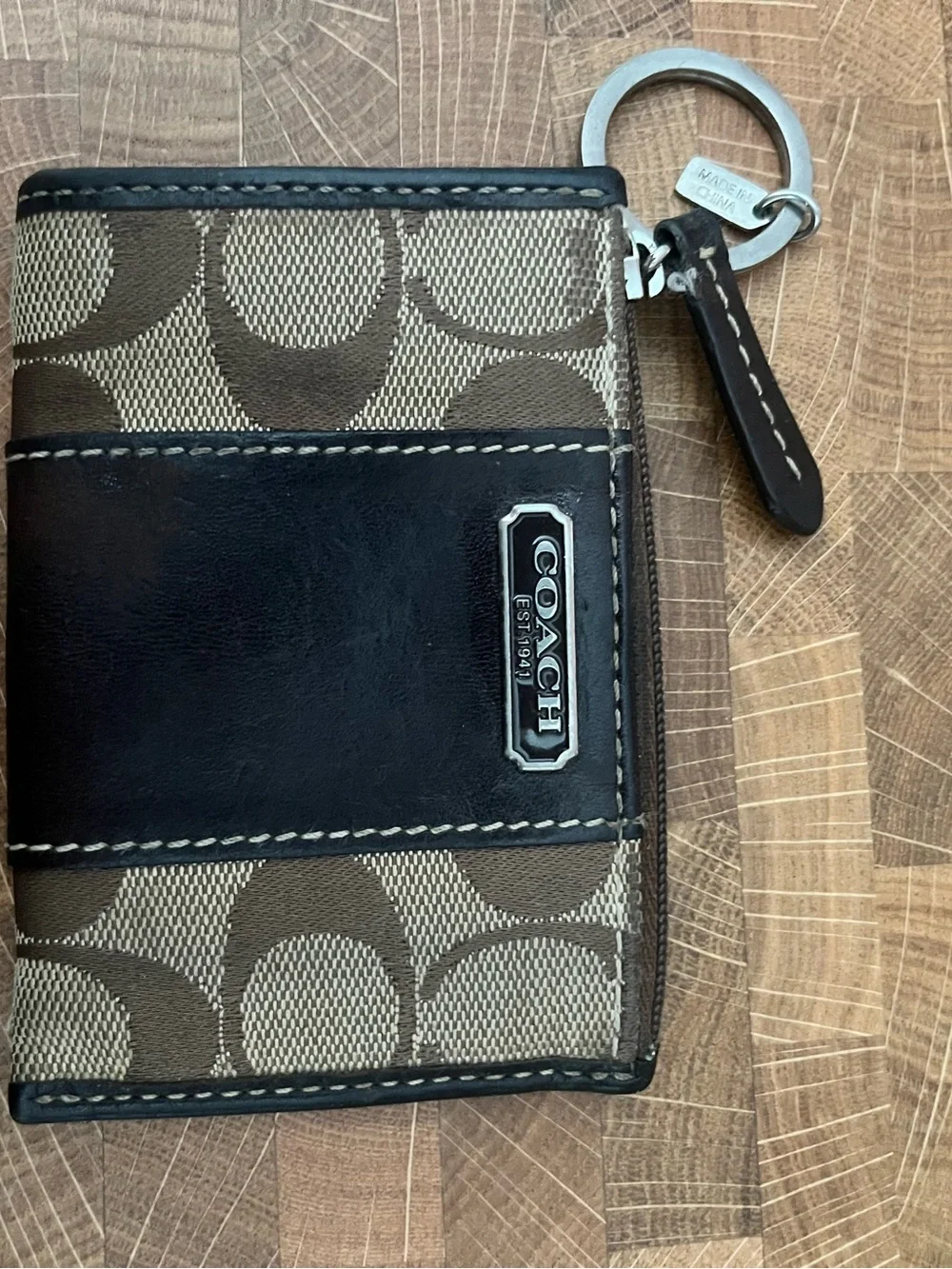 Coach Brown/Tan Signature Canvas Leather Key Zip Card Case